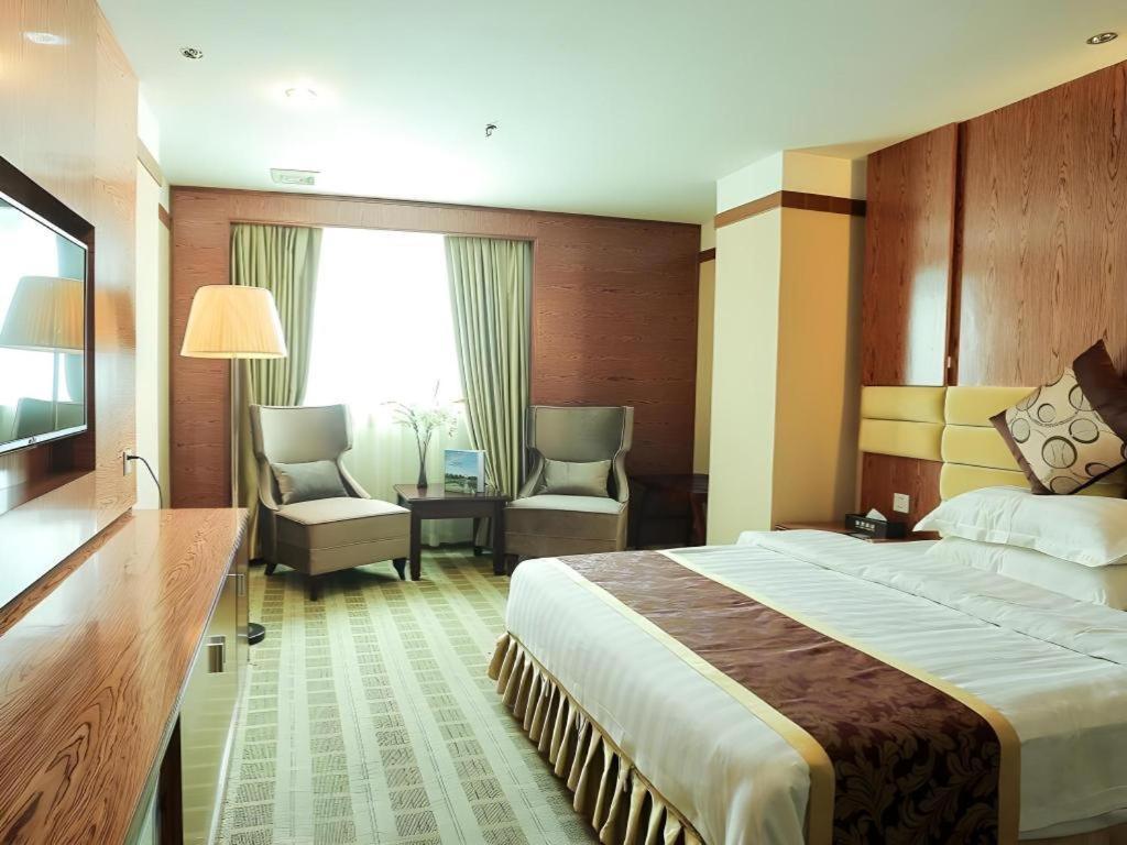 Airport Liwan Hotel Kanton Exterior foto